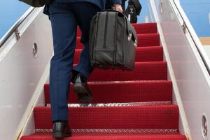 Pete Souza Critica a trump