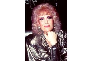 Dusty Springfield Grosby Group (5).jpg