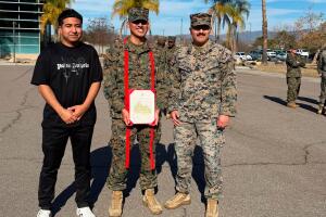 Narciso Barranco es padre de tres infantes de la Marina de EE. UU.