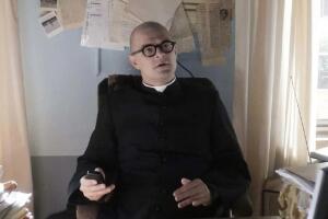 'Johnny', la película de Netflix, se basa en una conmovedora historia real de un sacerdote (3).jpg