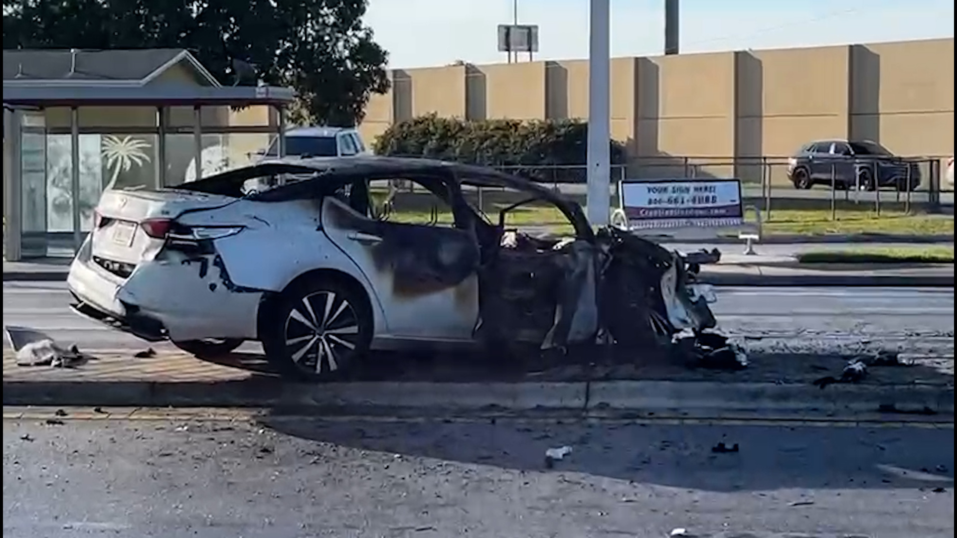 Accidente En Miami Ayer 2024 Zola Annabal