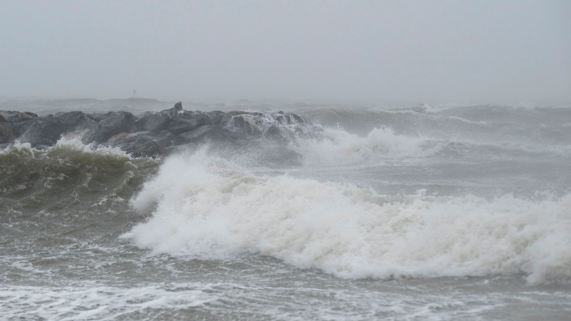 Servicio Meteorológico registra olas provocadas por un meteotsunami en