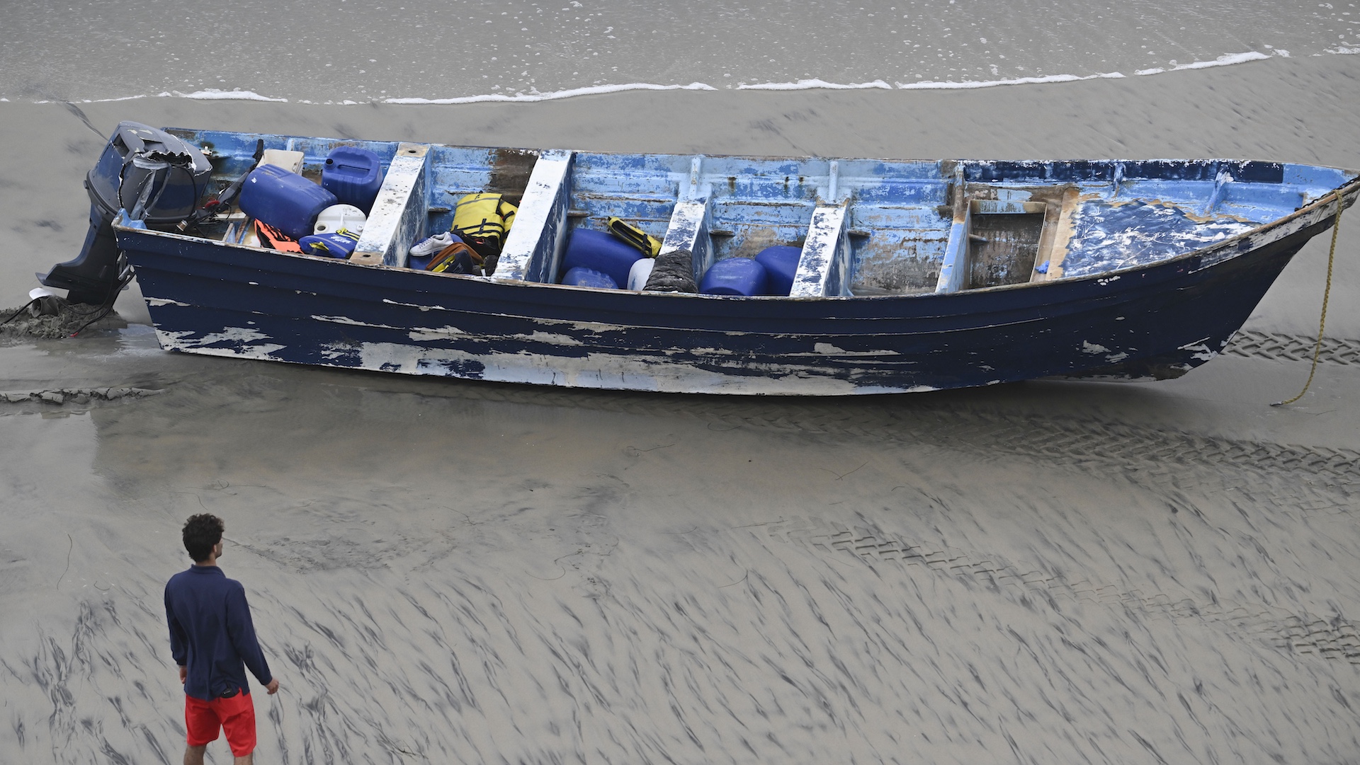 Cinco acusados tras naufragio de bote con migrantes frente a San Diego que  dejó tres muertos | Univision 34 Los Angeles KMEX | Univision