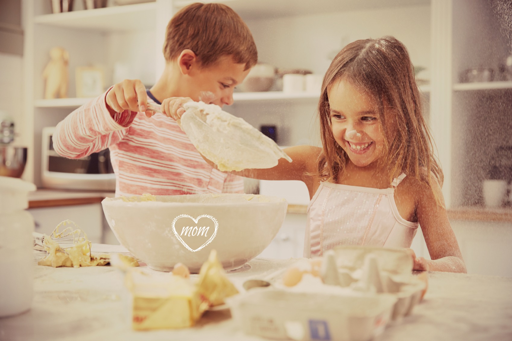 Готовка рисунок для детей. Они едят мы готовим они. Они едят мы готовим они. Фотосессия на кухне. Что готовить детям на обед.