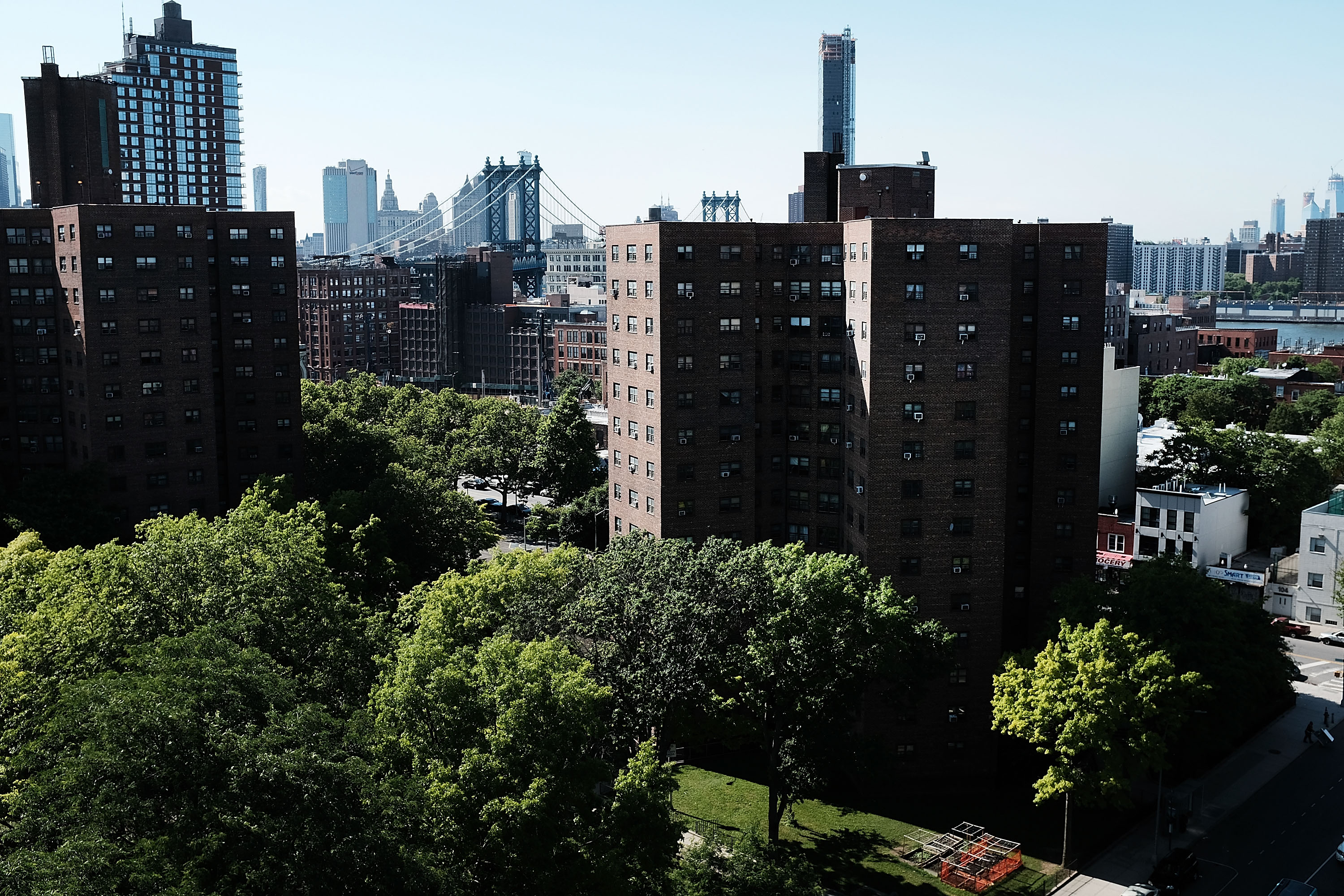 Estos recursos te ayudan a aplicar a apartamentos de bajo costo en Nueva York Fotos Estos recursos te ayudan a aplicar a apartamentos de bajo costo en Nueva York Fotos