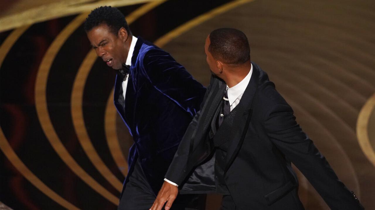 Hollywood Academy to investigate Will Smith slapping Chris Rock |  News Univision United States