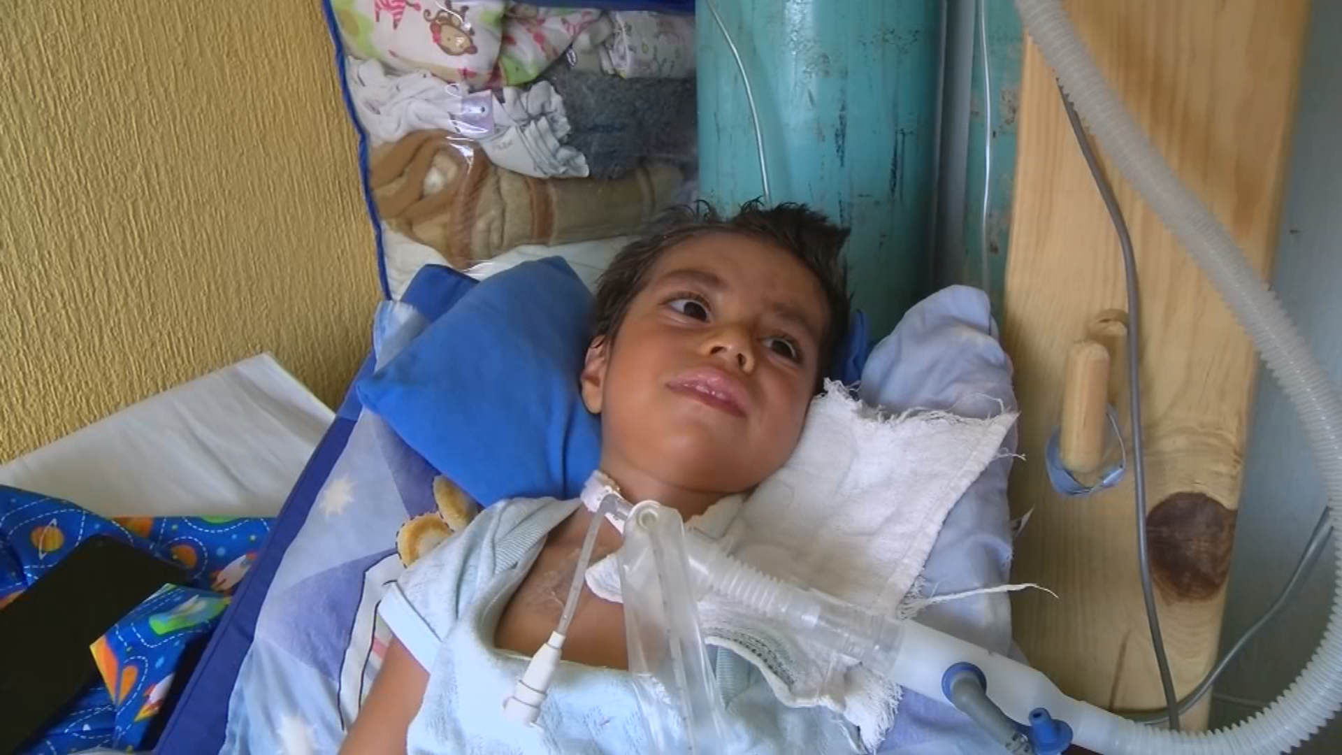 Ayuda de Impacto Niño en México sufre de una rara enfermedad y un medicamento podría salvarle