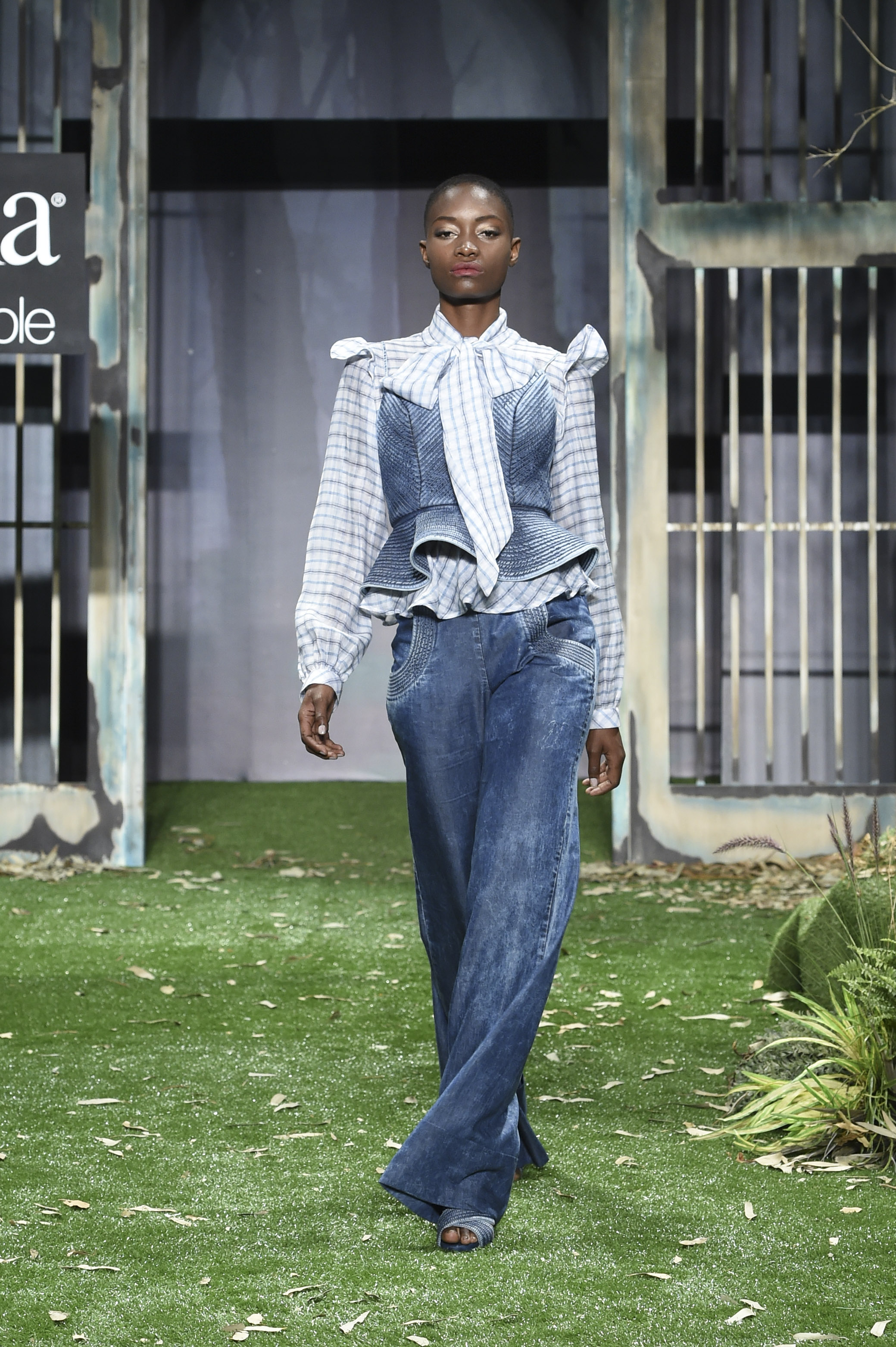 Jeans Colombianos – Los originales Jeans levanta cola