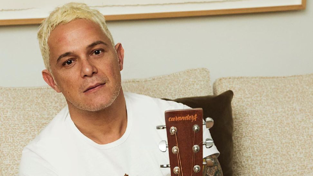 Alejandro Sanz worries as he reveals he’s ‘not well’: ‘Sometimes I don’t even want to be there’