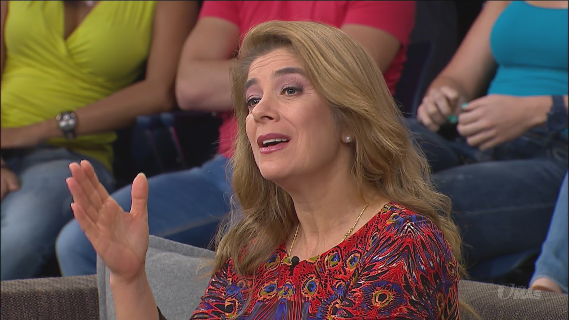 Madre controladora recibe un palmo de narices Shows Univision