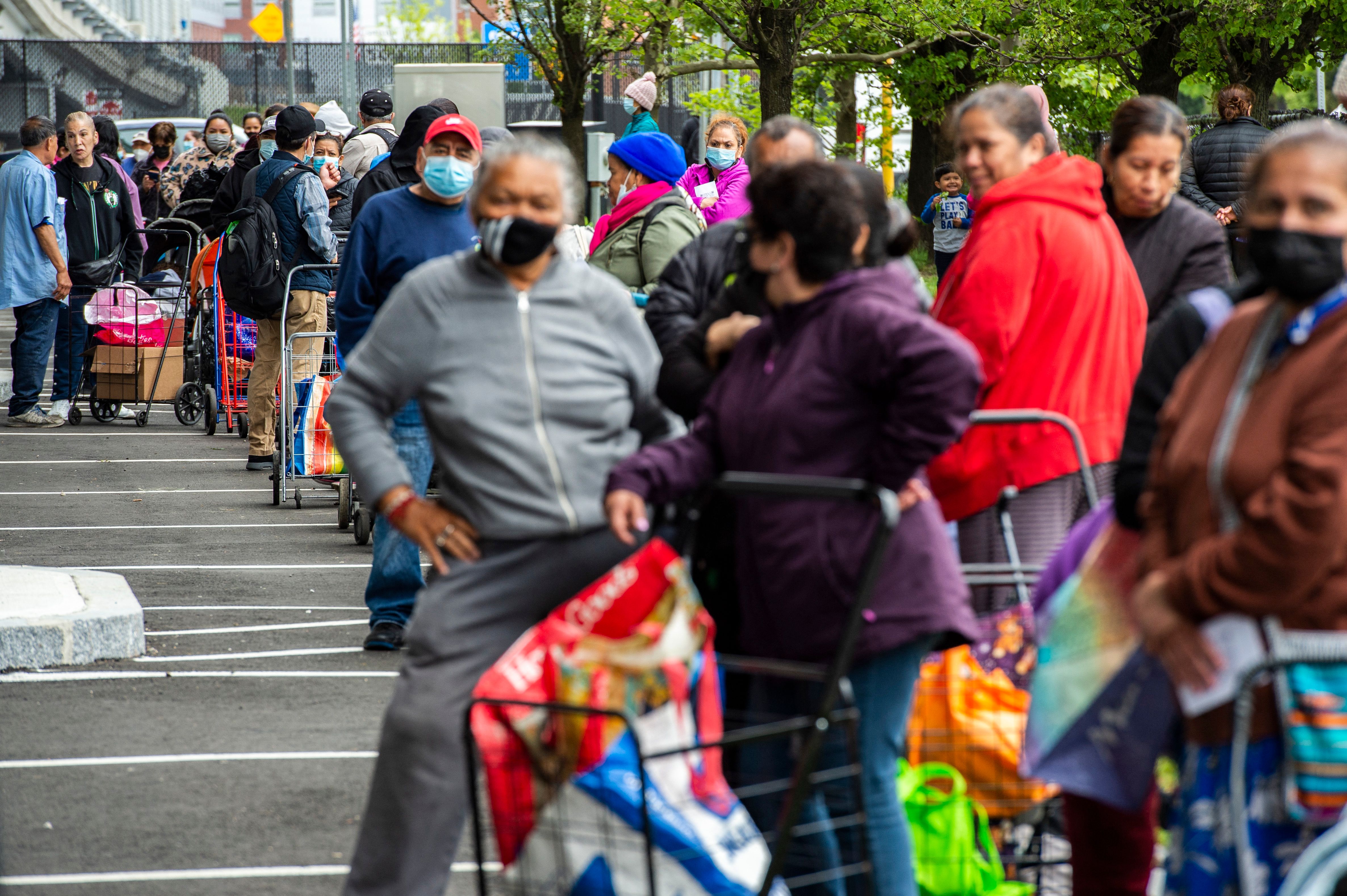 En estos lugares puedes conseguir despensa comida gratis en Nueva York |  Fotos | Univision Nueva York WXTV | Univision
