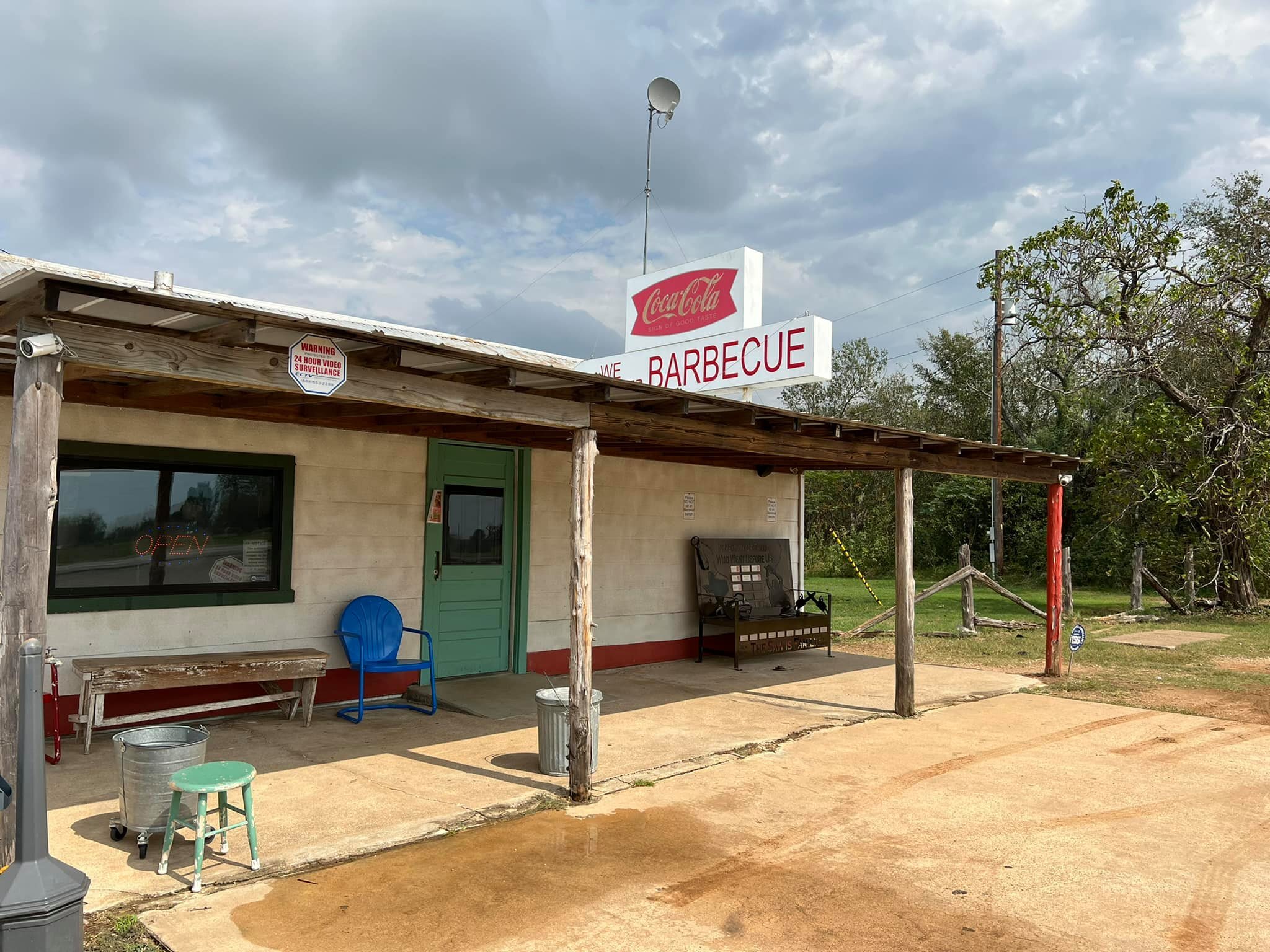 Puedes dormir en la estación de servicio que aparece en The Texas