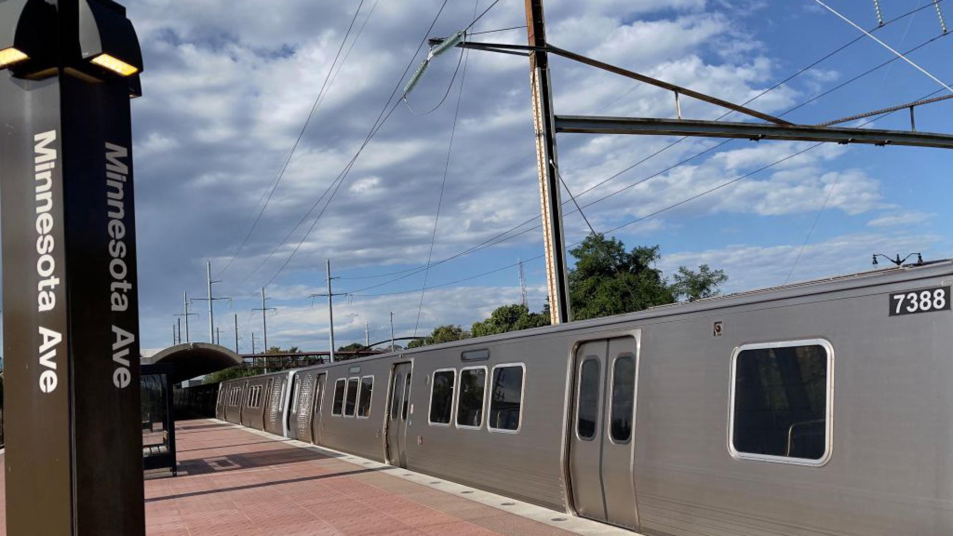 Cuáles son las estaciones de la Línea Naranja del Metro de Washington