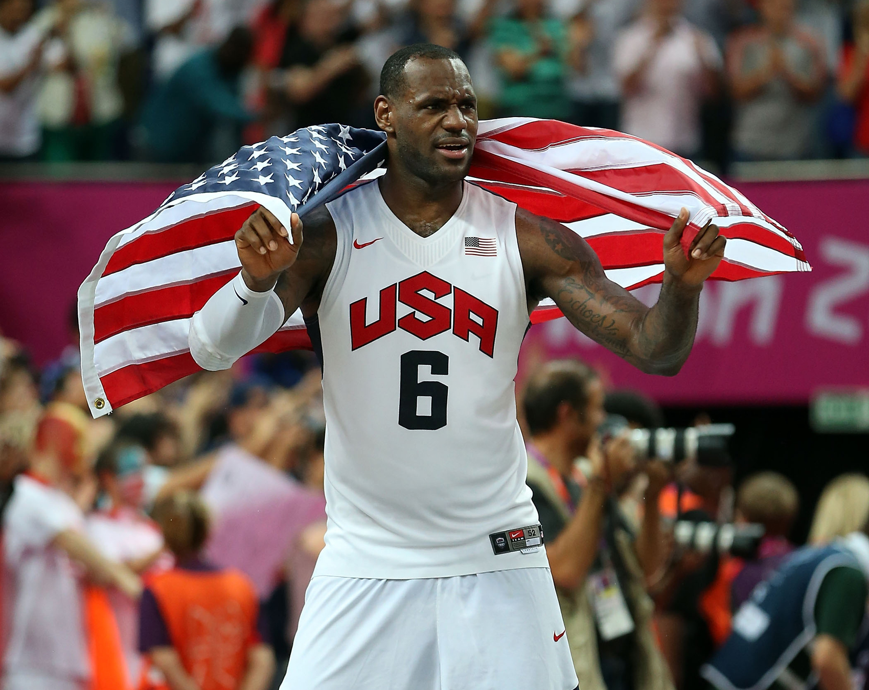 LeBron James es incluido en la lista preliminar para Tokio | TUDN Más  Deportes | TUDN, image size:1700x1350